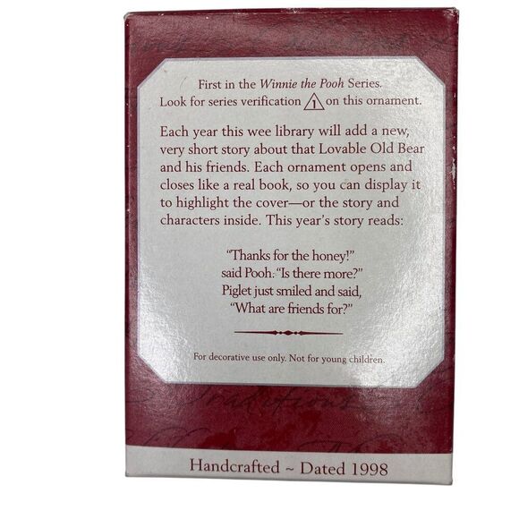 A Visit From Piglet Winnie The Pooh Hallmark Ornament 1st in Series - Picture 2 of 2